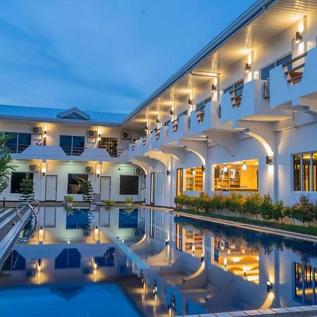 Adela Resort Đảo Panglao Ngoại thất bức ảnh